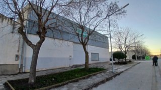 Alquiler taller chapa  y pintura. Oportunidad