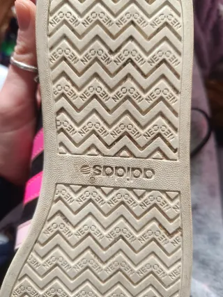 Zapatillas Adidas Negras y Rosas Talla 38