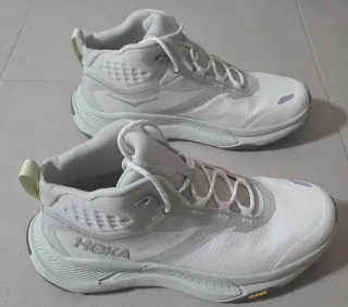 Botas senderismo Hoka Mujer Beige/Gris. Mujer