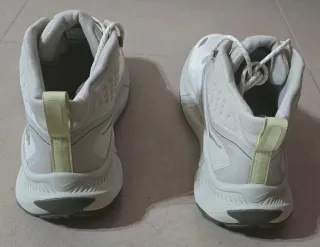 Botas senderismo Hoka Mujer Beige/Gris. Mujer