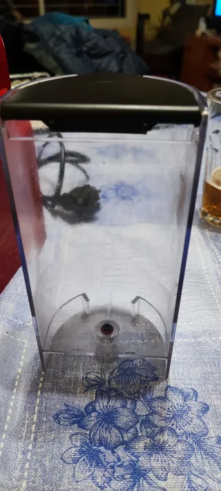 Cafetera Nespresso Krups Roja