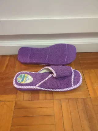 Zapatillas de casa moradas mujer