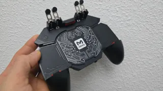 Mando para jugar a  6 dedos MEMO DL100