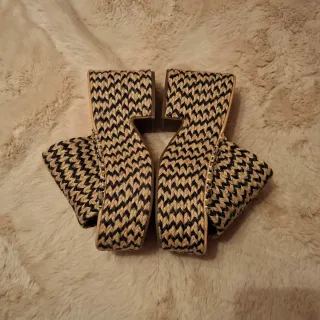 Sandalias cuña de rafia bicolor