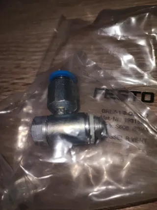 Válvula Festo GRLZ 1/8-QS-8-D