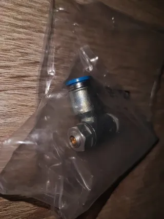 Válvula Festo GRLZ 1/8-QS-8-D