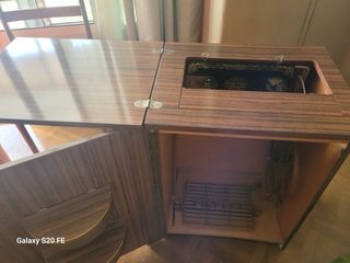 Máquina de coser Singer antigua