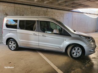 Ford Grand Tourneo Connect 1.5 TDCi 120cv Titanium