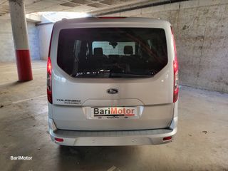 Ford Grand Tourneo Connect 1.5 TDCi 120cv Titanium