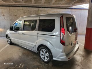 Ford Grand Tourneo Connect 1.5 TDCi 120cv Titanium