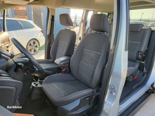 Ford Grand Tourneo Connect 1.5 TDCi 120cv Titanium