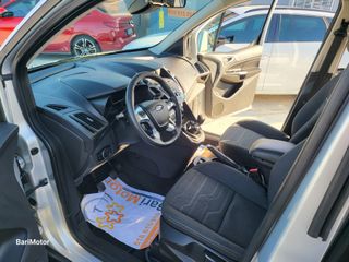 Ford Grand Tourneo Connect 1.5 TDCi 120cv Titanium