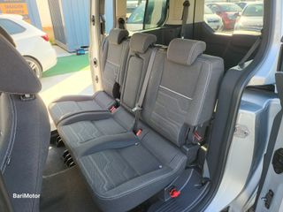Ford Grand Tourneo Connect 1.5 TDCi 120cv Titanium