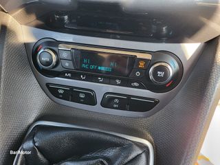 Ford Grand Tourneo Connect 1.5 TDCi 120cv Titanium
