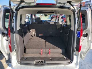 Ford Grand Tourneo Connect 1.5 TDCi 120cv Titanium