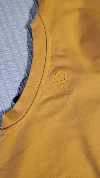 Camiseta Adolfo Dominguez Amarilla Talla XS