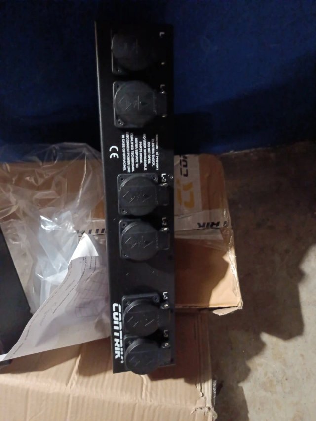 2 CONTRIK CPR16-C2-T6F1-CB Distribuidor Energía