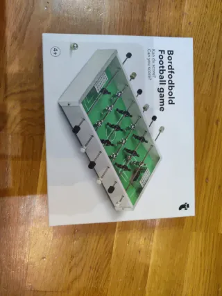 Juego de futbolín de mesa