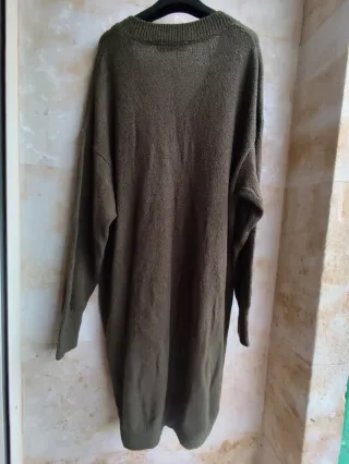 Jersey largo Zara verde militar