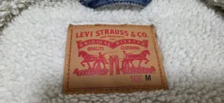 Chaqueta Levis Trucker Type 3 Sherpa , impecable