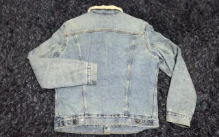 Chaqueta Levis Trucker Type 3 Sherpa , impecable