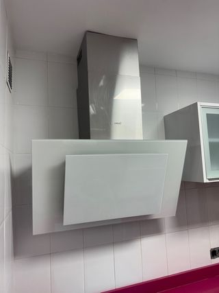 Campana extractora Cata moderna