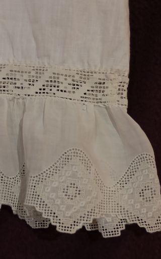 Enagua de encaje blanco vintage