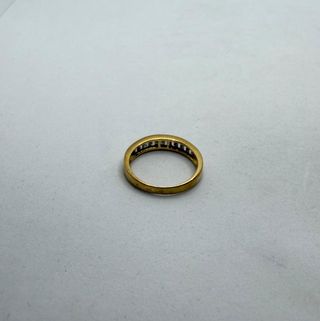 Anillo de oro de 18k circonitas, 2.81 g, T-15.