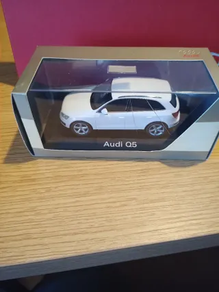 Maqueta Audi Q5 Blanco Original