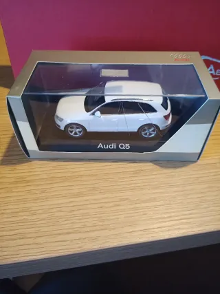 Maqueta Audi Q5 Blanco Original
