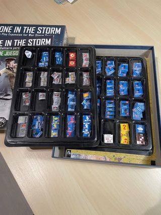 Alone in the Storm Expansión War Storm