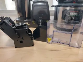 Cafetera Super Automática Cecotec para Piezas