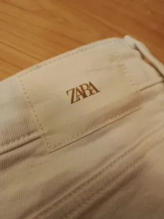 Pantaloncini jeans bianchi Zara
