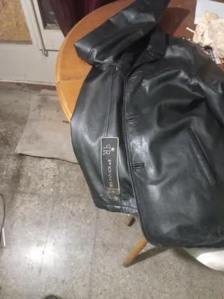 Chaqueta de piel Springfield negra