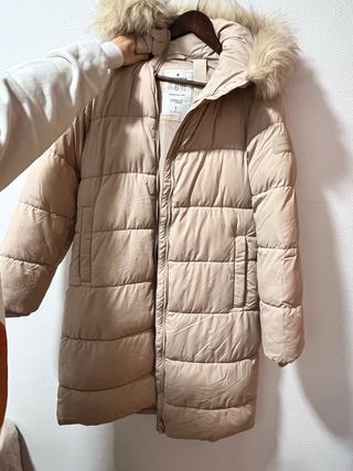 Chaqueta térmica acolchada con capucha