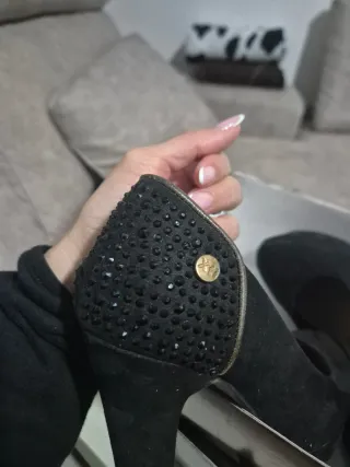 Zapatos de tacón XTI negros