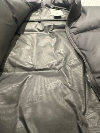 Chaleco Nike Plumas Gris/Verde