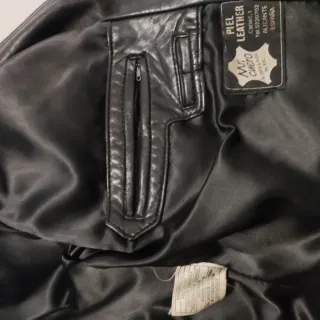 Chaqueta cuero cremalleras vintage