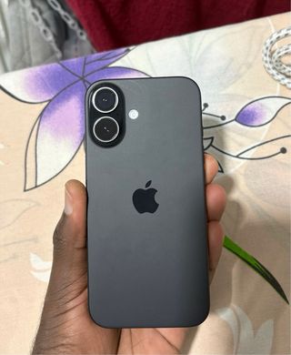 iPhone 16 Preto