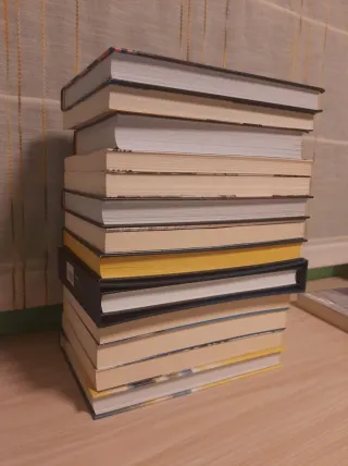 Colección de 14 libros del autor Albert Espinosa