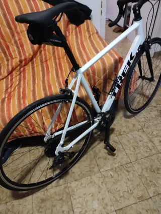 Bicicleta de carretera TREK Doble frenos