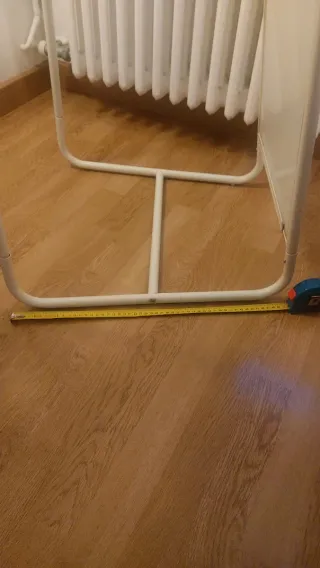 Espejo de pie Ikea con perchero perfecto estado