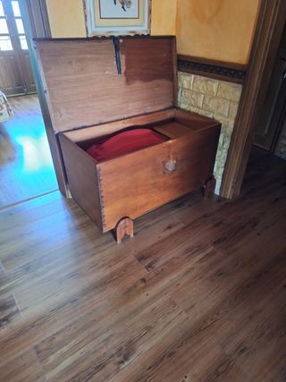 Dormitorio y Armario Tallado Exclusivo