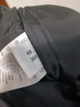 Pantalones y chaqueta de esquí gris ✅