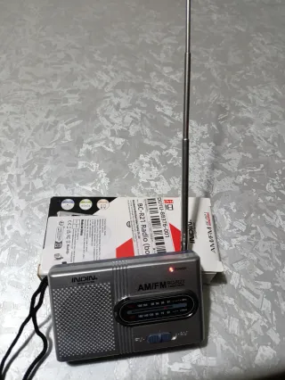 Radio INDINI AM/FM Plata BC-R21