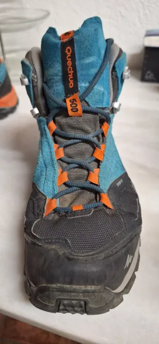 Botas trekking Quechua 500