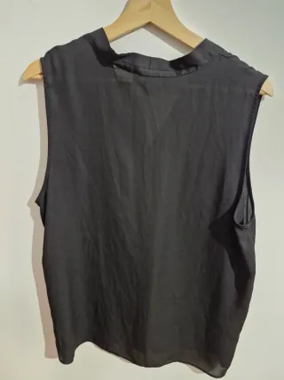 Blusa Negra sin Mangas Primark