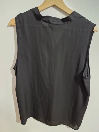 Blusa Negra sin Mangas Primark
