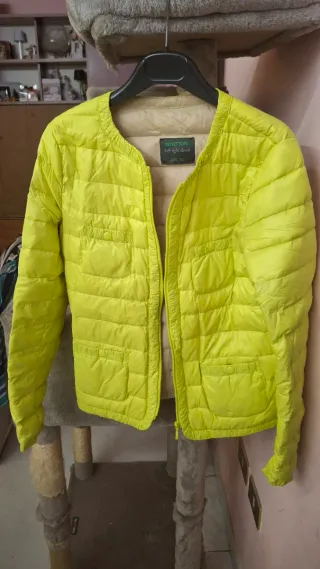 Piumino Benetton giallo
