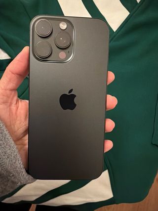 iPhone 16 Pro Max 512 GB Titanio Nero